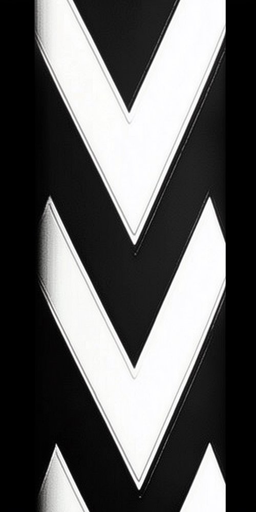 A black and white che pattern on a black background wallpaper