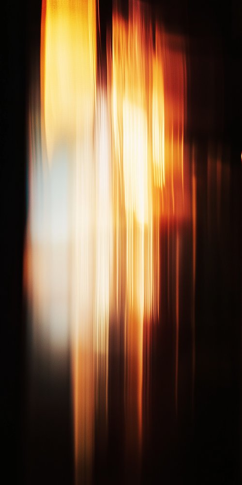 Abstract blurred light streaks 2 wallpaper