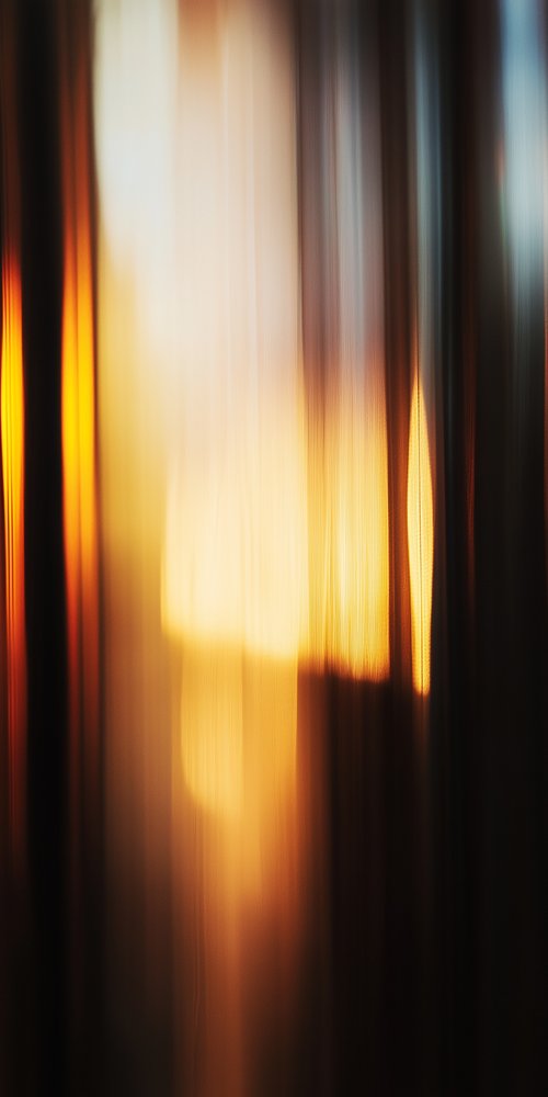 Abstract blurred light streaks wallpaper
